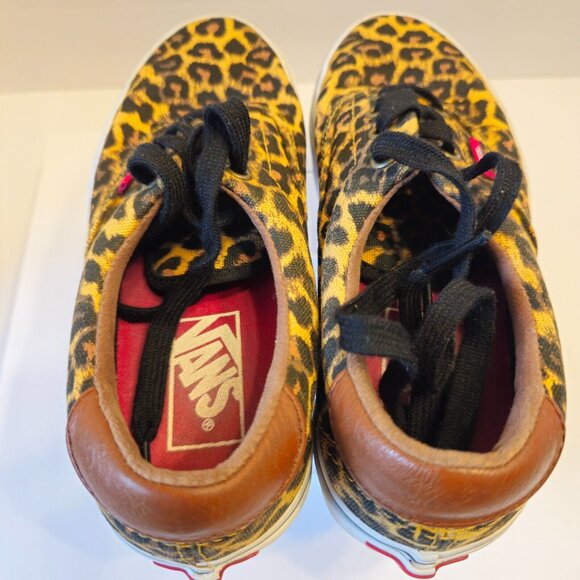 Vans Off The Wall Shoe Women’s 6-Men’s 4.5. Leopard Animal Print Lace Up Low Top - Picture 2 of 12
